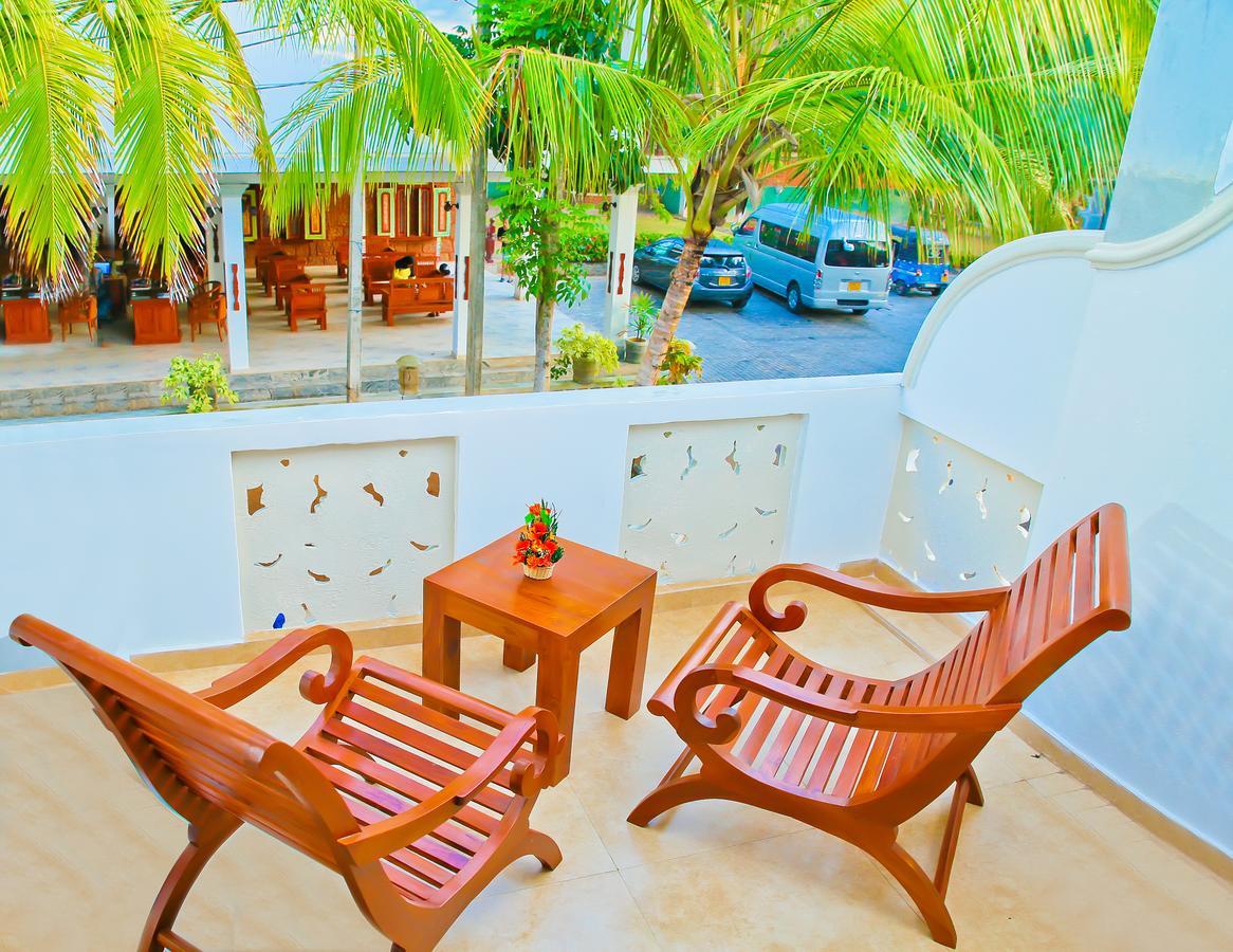 Prince Beach Hotel ベントータ エクステリア 写真